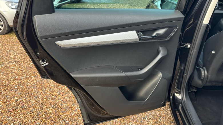 Skoda Karoq 1.5 TSI SE Drive 5dr DSG Petrol Estate